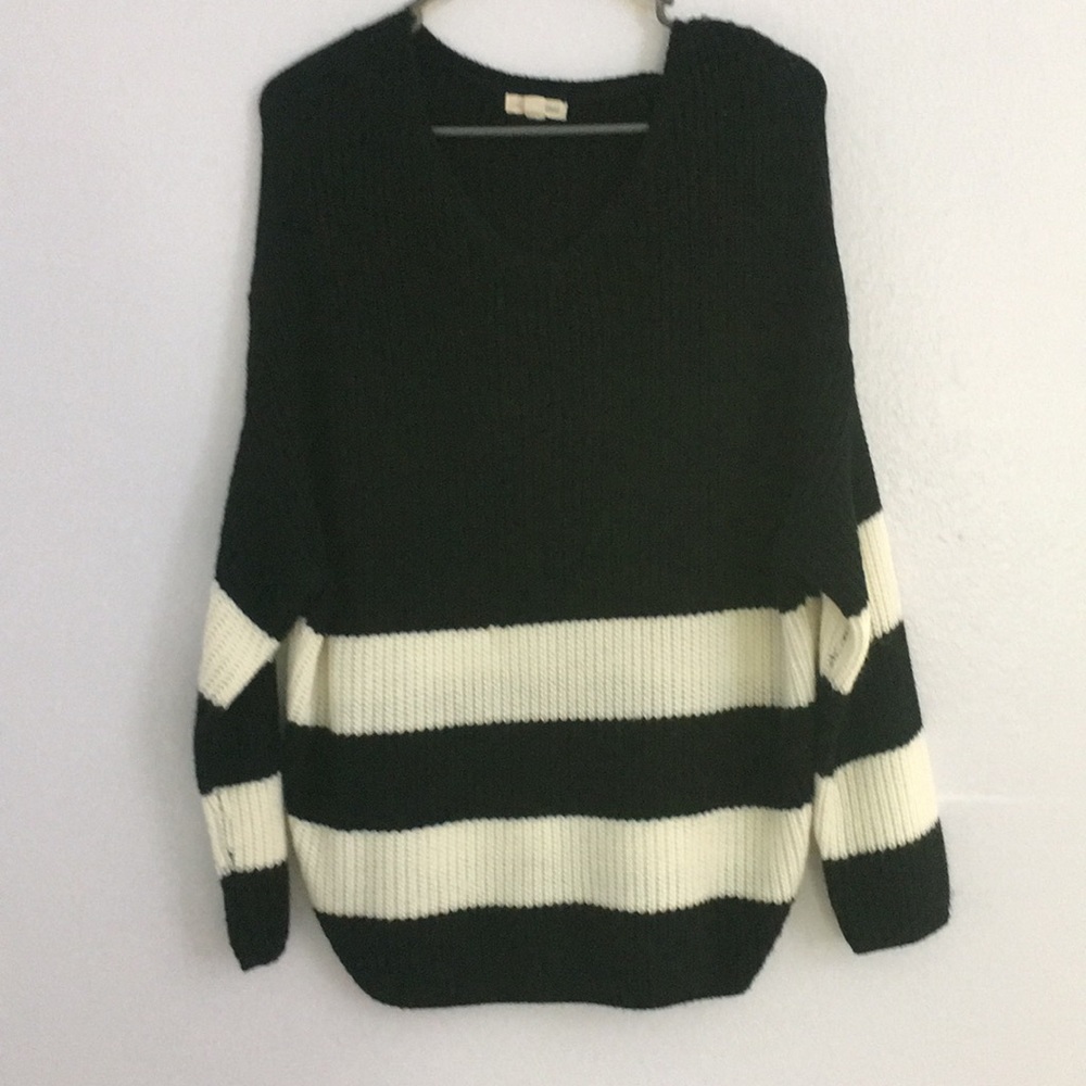 Black and White Striped V-Neck Knitted Sweater